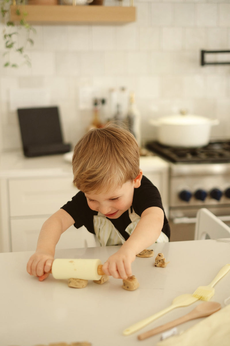 Mini-Chef 7-in-1 Set | Kids' Cooking Kit, ages 2–10
