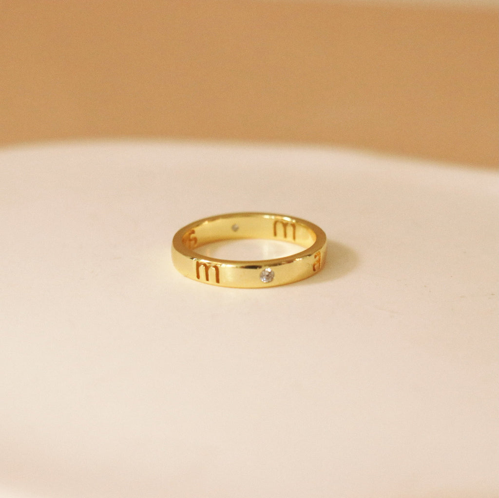 MAMA Bangle — Gold