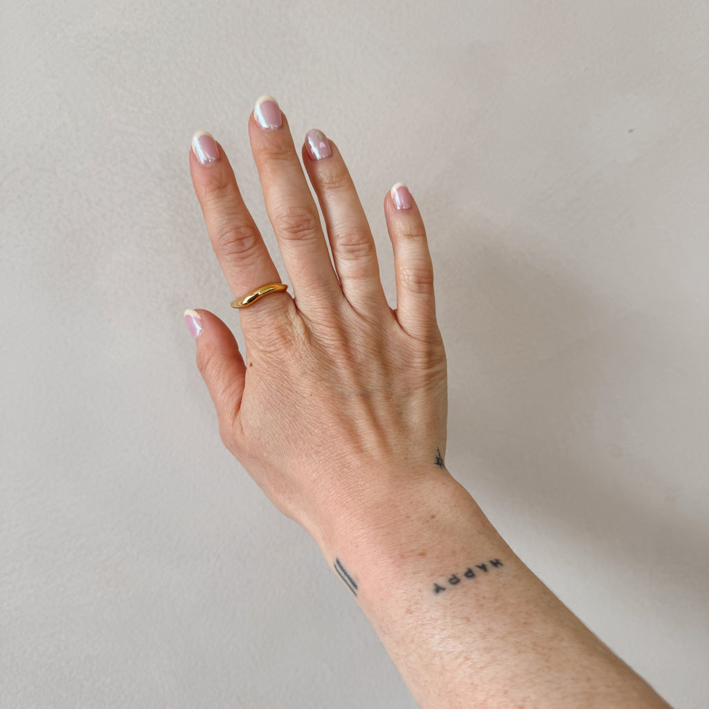 La Ondo — Gold